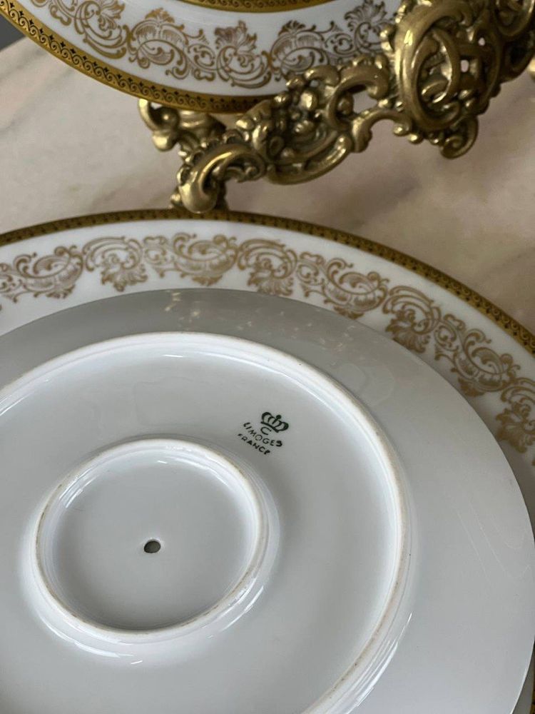 25 Piece Limoges Porcelain Service, 20th Century