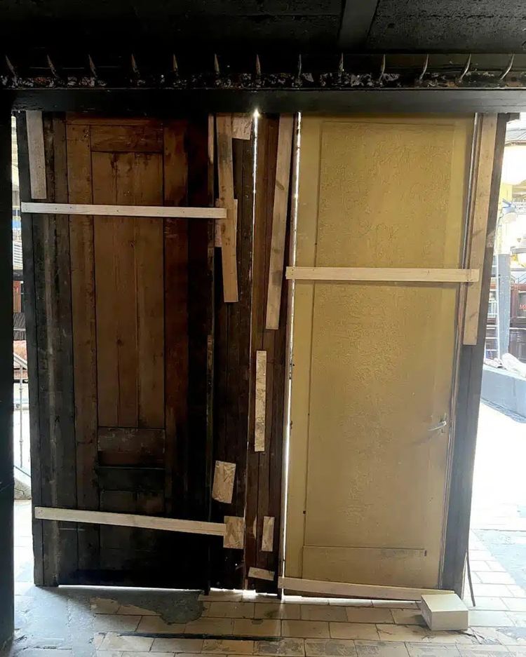 Coppia di porte con cornici Napoleone III 
