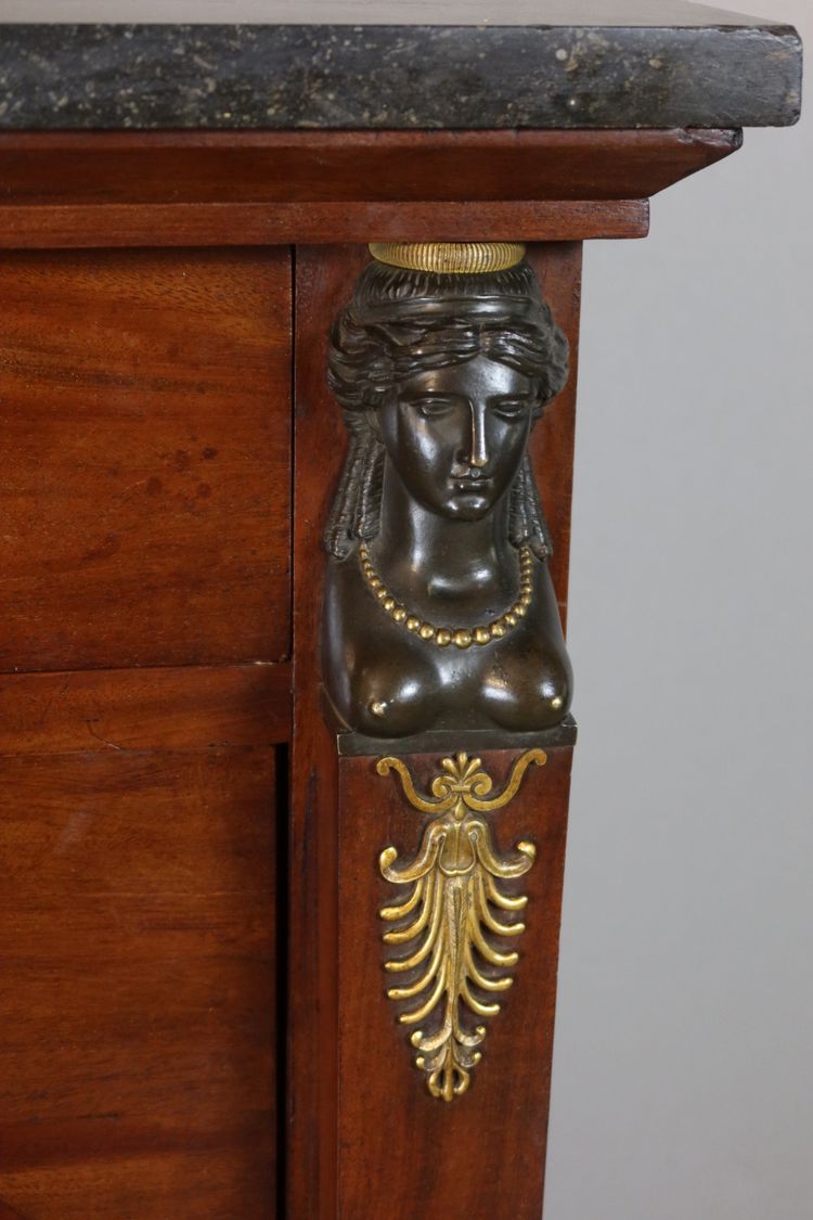 Sekretärin aus der Kaiserzeit