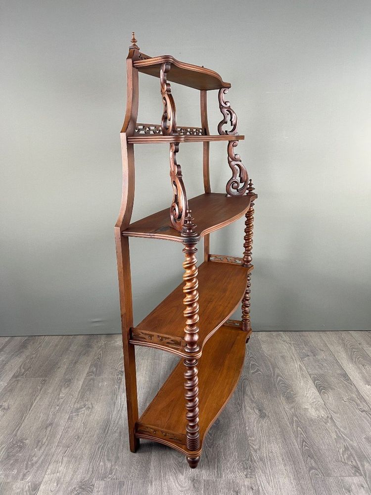 Grande Etagère En Acajou Sculpté , XIXe Siècle
