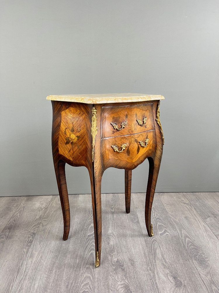 Paire De Tables De Chevet De Style Louis XV En Marqueterie Et Marbre – XIXe Siècle