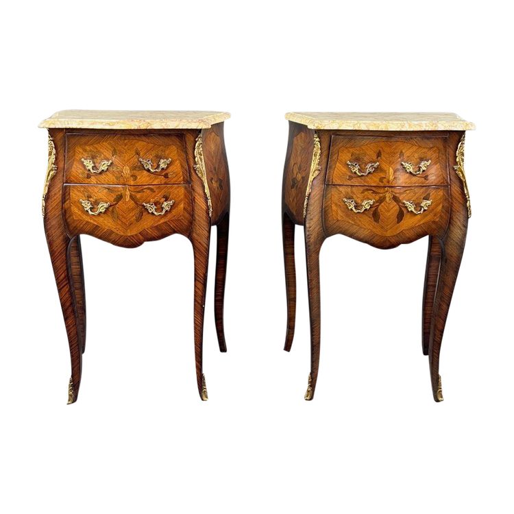 Paire De Tables De Chevet De Style Louis XV En Marqueterie Et Marbre – XIXe Siècle
