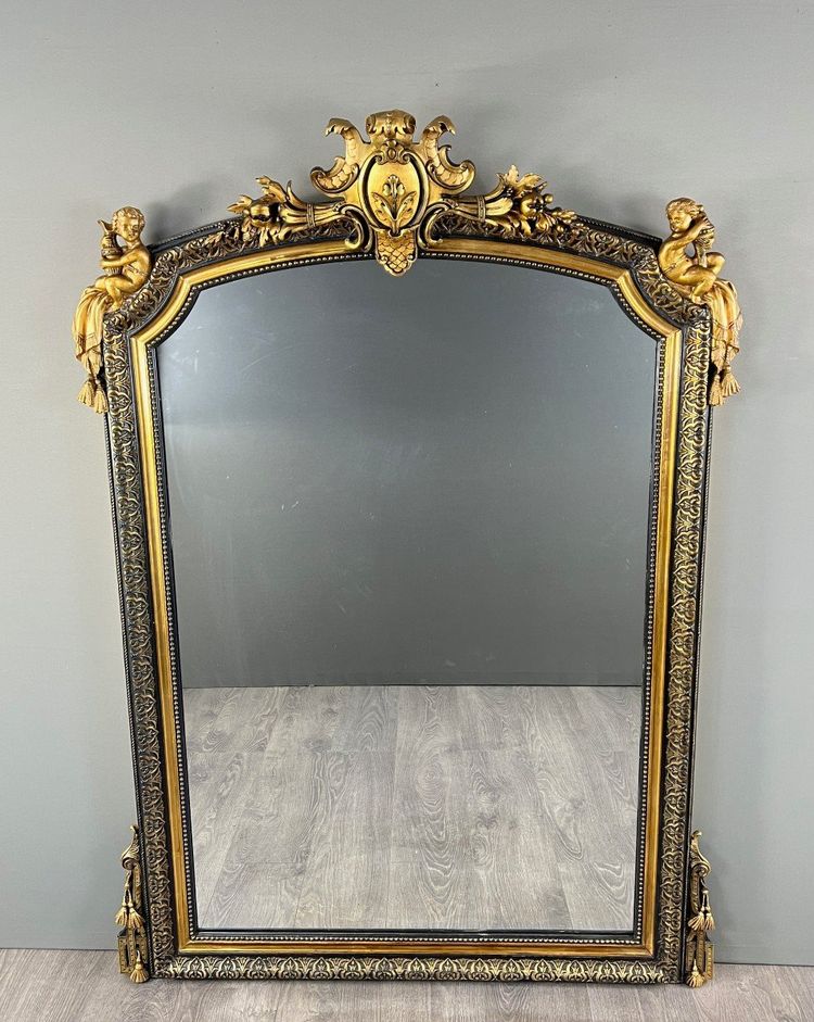 Grand Miroir à Fronton En Bois Sculpté Et Doré, Style Napoléon III