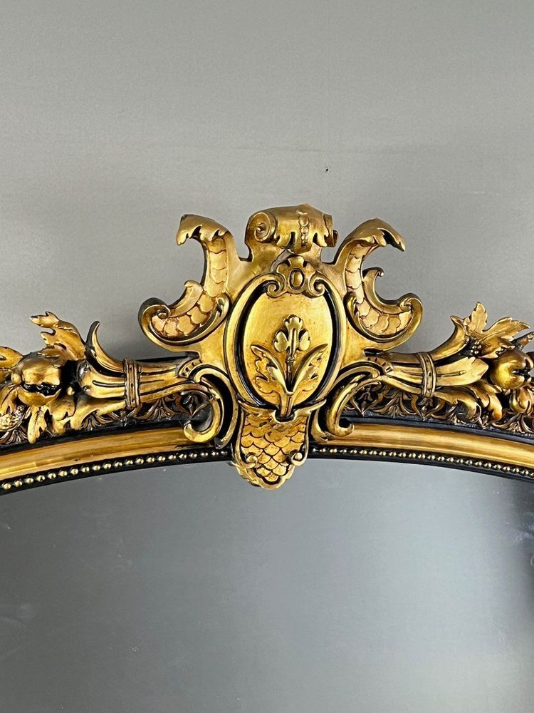 Grand Miroir à Fronton En Bois Sculpté Et Doré, Style Napoléon III