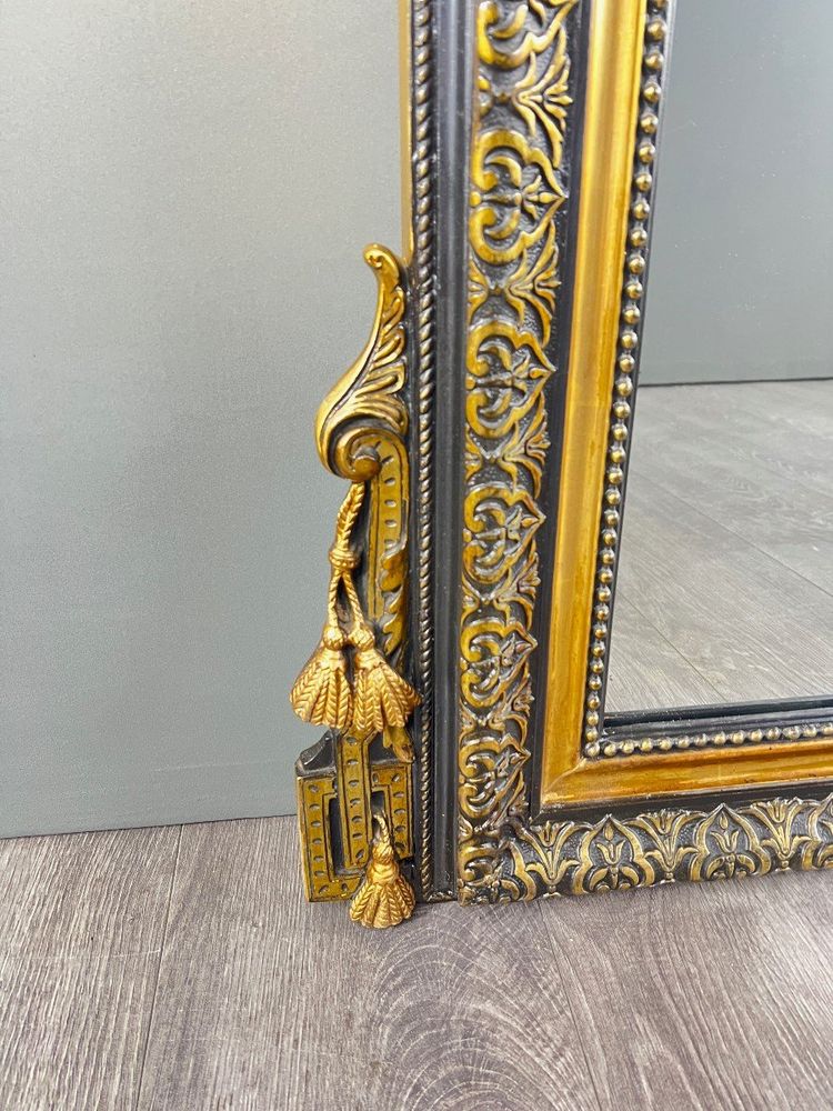 Grand Miroir à Fronton En Bois Sculpté Et Doré, Style Napoléon III