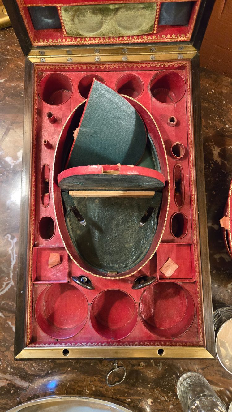Cofanetto da ufficiale dell'epoca dell'Impero, orafo Pierre Noël Blaquière.
