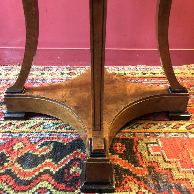 Early 19th century pedestal table attributed to J.J. Chapuis