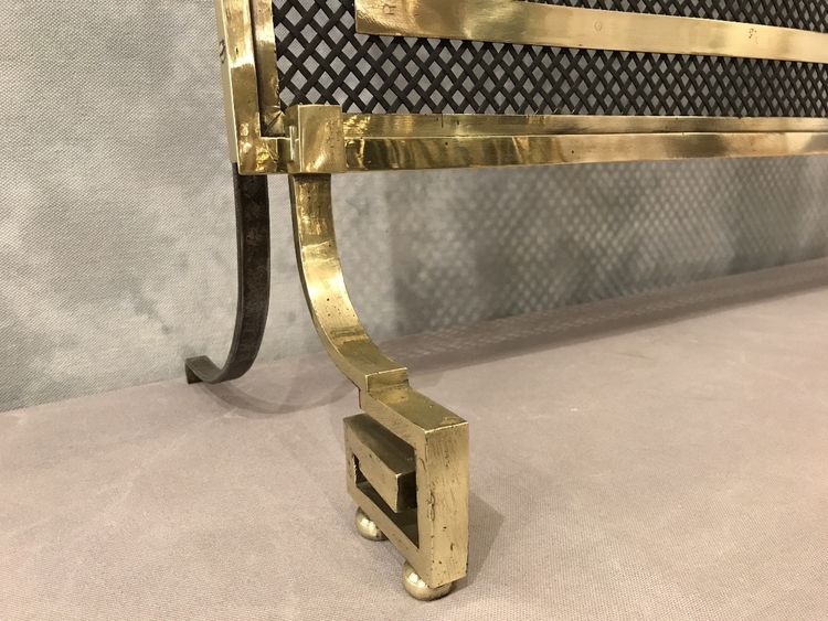 Beau grand pare feu de cheminée ancien en bronze et laiton d'époque 19 ème 