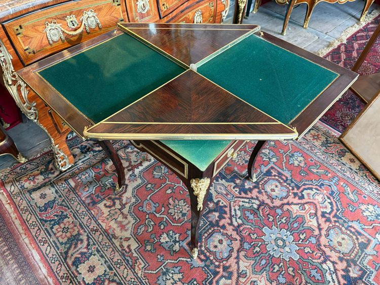 19TH CENTURY GAMBLING TABLE FROM THE HOUSE OF LAMPRE IN PARIS