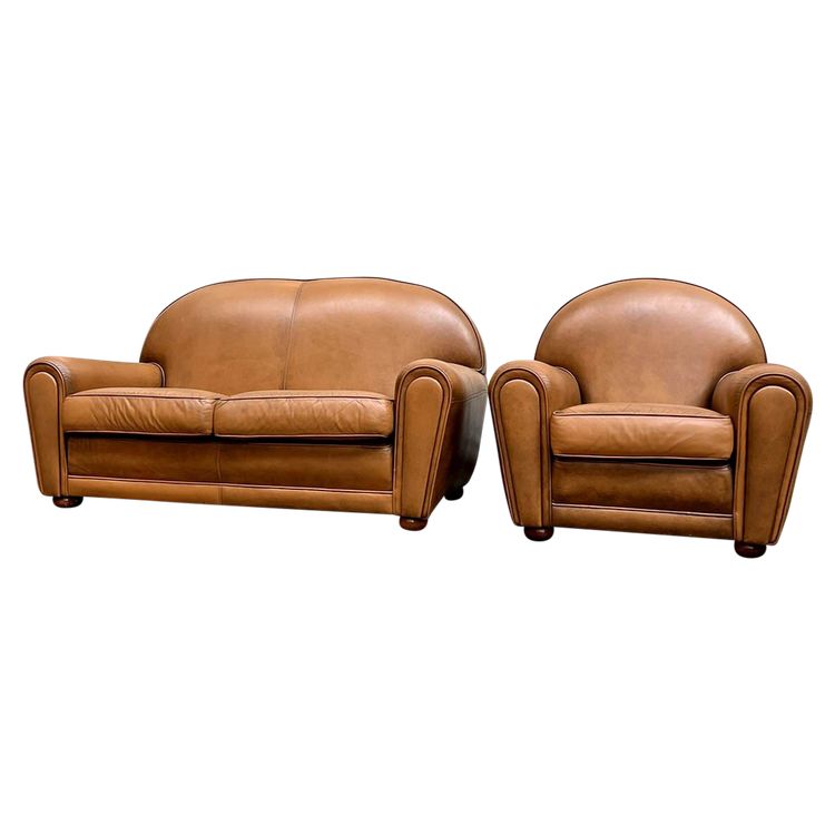 Ensemble club en cuir ancien