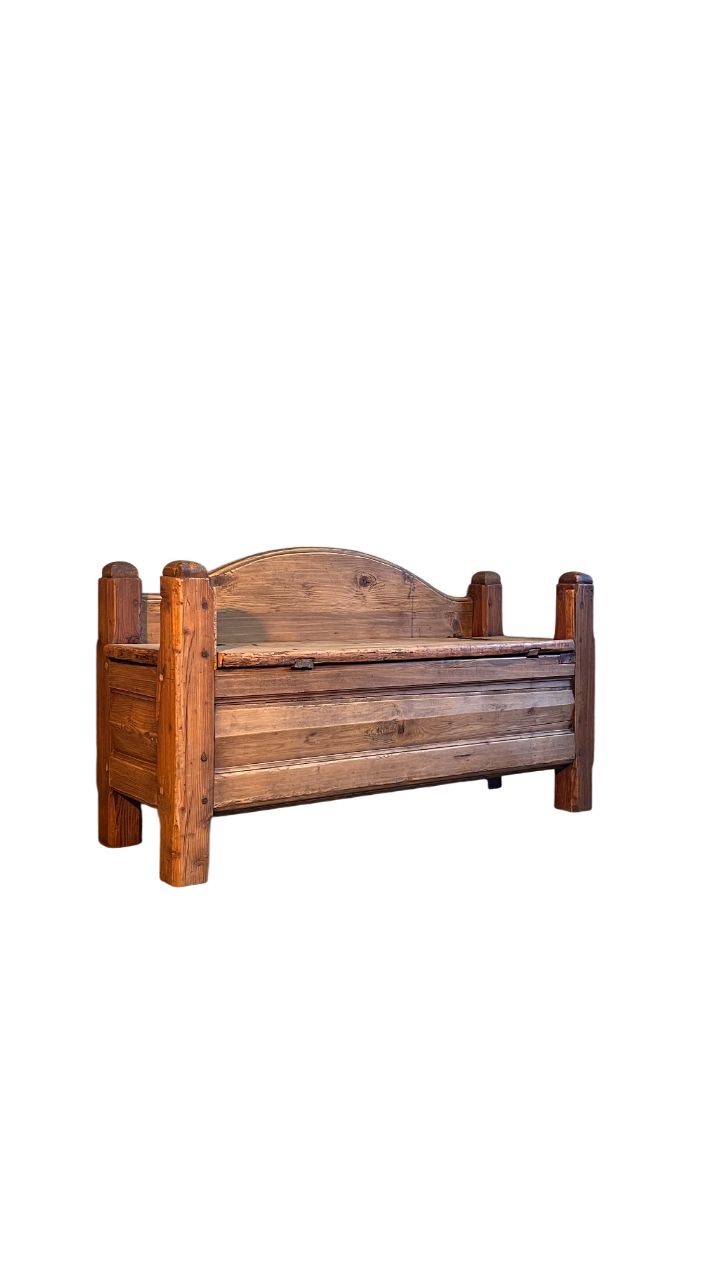Coffre en épicéa 1700