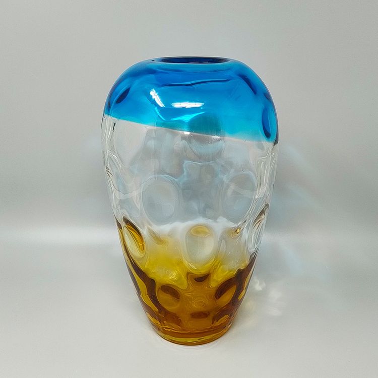 1970er Jahre Wunderschöne Vase in Blau und Bernstein aus Muranoglas von Ca Dei Vetrai.