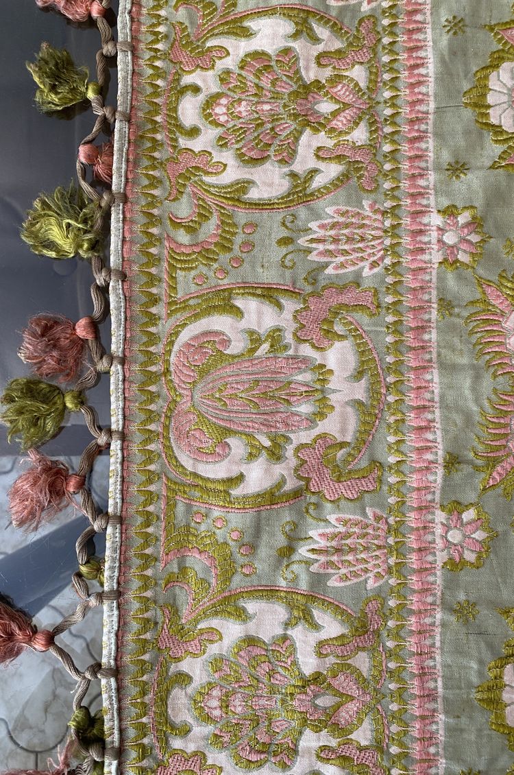 Reversible silk table rug - 19th century
