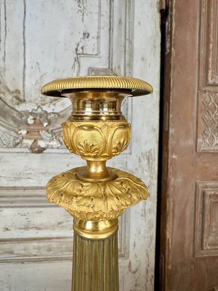 Coppia di candelieri in bronzo Periodo di restauro