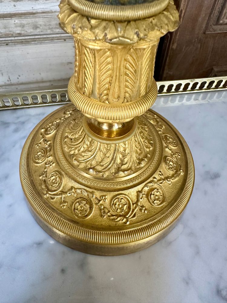 Coppia di candelieri in bronzo Periodo di restauro