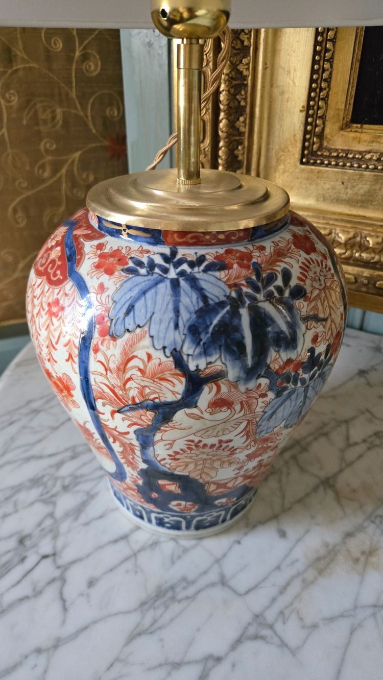 Coppia di lampade in porcellana Imari, XIX secolo.
