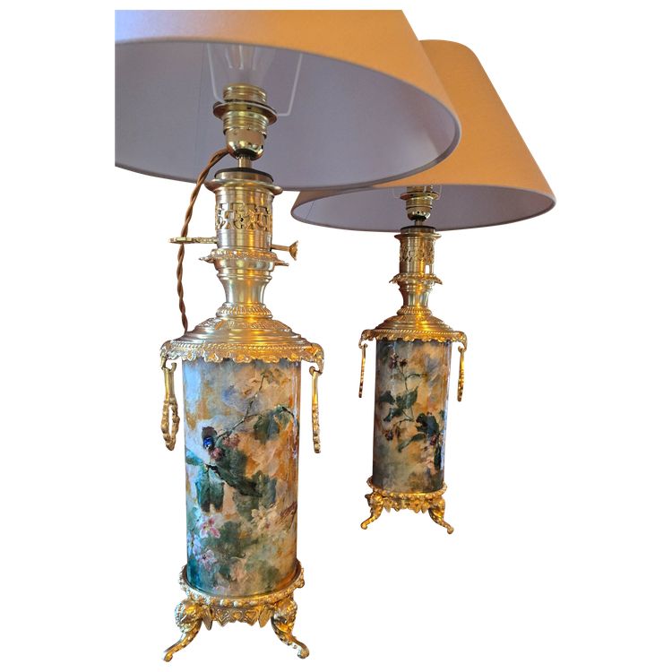 Coppia di lampade a barbottina di D.Grenet, con montatura giapponese in bronzo dorato, 1880 circa.