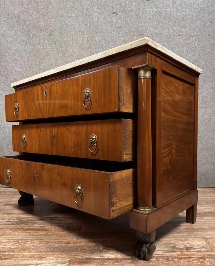 Magnifica cassettiera in mogano di epoca Impero del 1810 circa