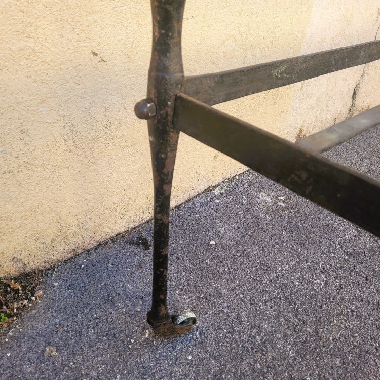 Letto in ferro dipinto, Genova, inizio XIX secolo