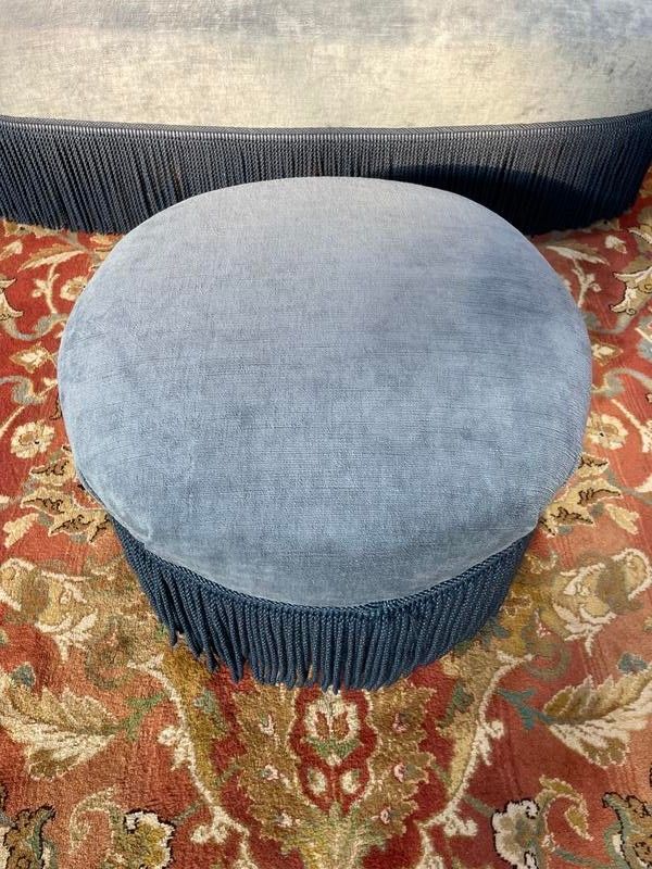 Salon crapaud comprenant cabale et fauteuils + pouf 