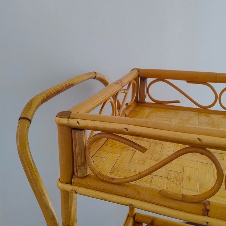 1960s Magnifique et élégant chariot de bar en bambou et rotin par Franco Albini. Fabriqué en Italie