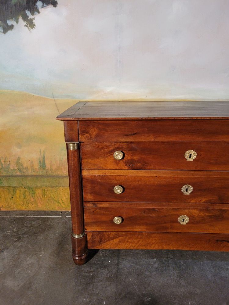 Petite commode Empire En Noyer Massif