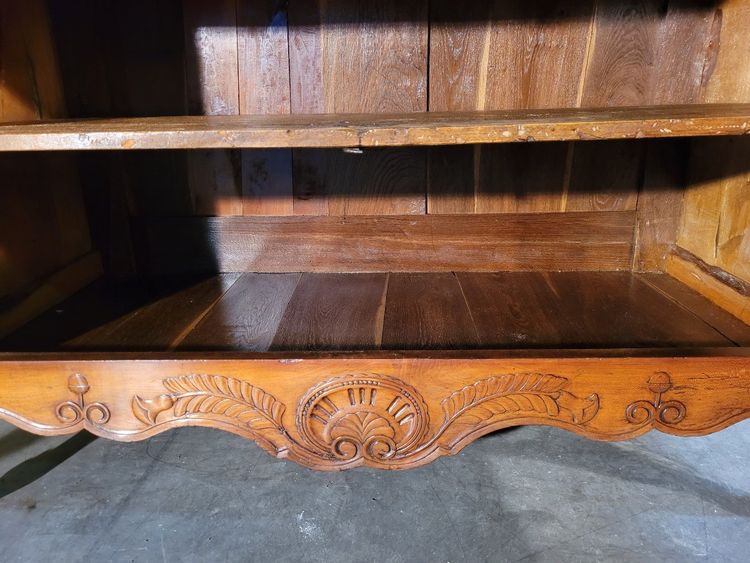 Buffet Bas Louis XV En Merisier