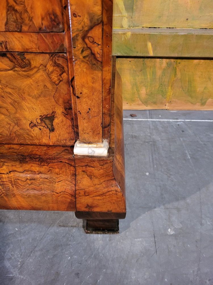 Commode époque Louis Philippe En Noyer