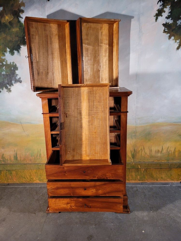 Chiffonnier Grande Commode En Noyer Massif XIX ème