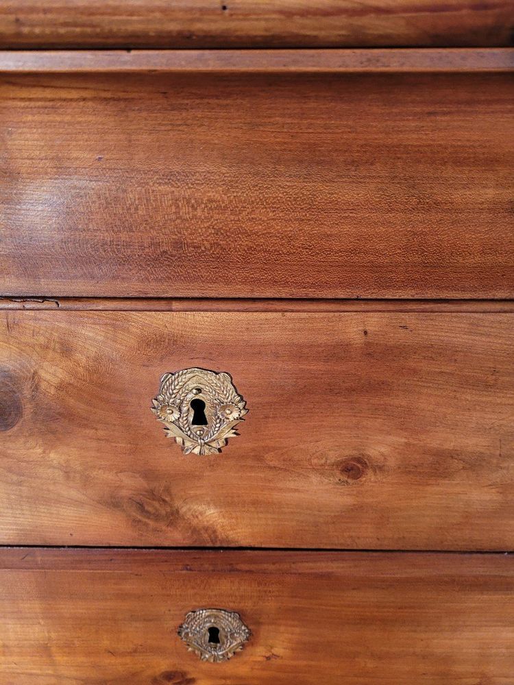 Grande Commode époque Restauration En Merisier