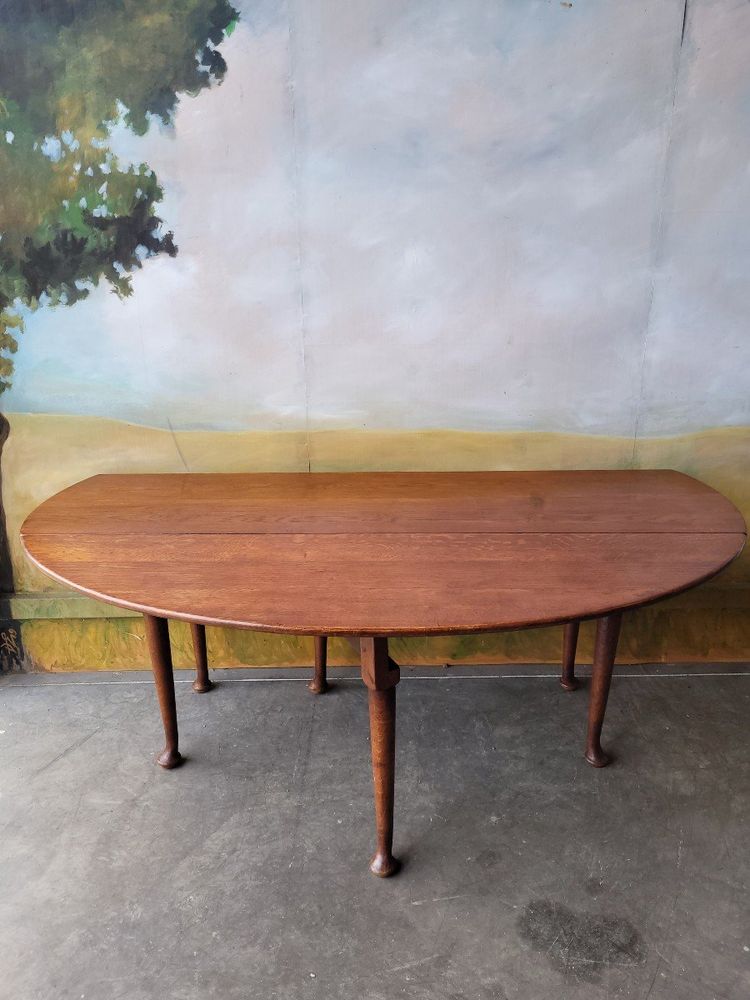 Large 19th Century Oak Oval Table