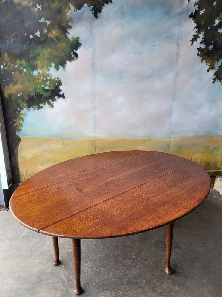 Large 19th Century Oak Oval Table