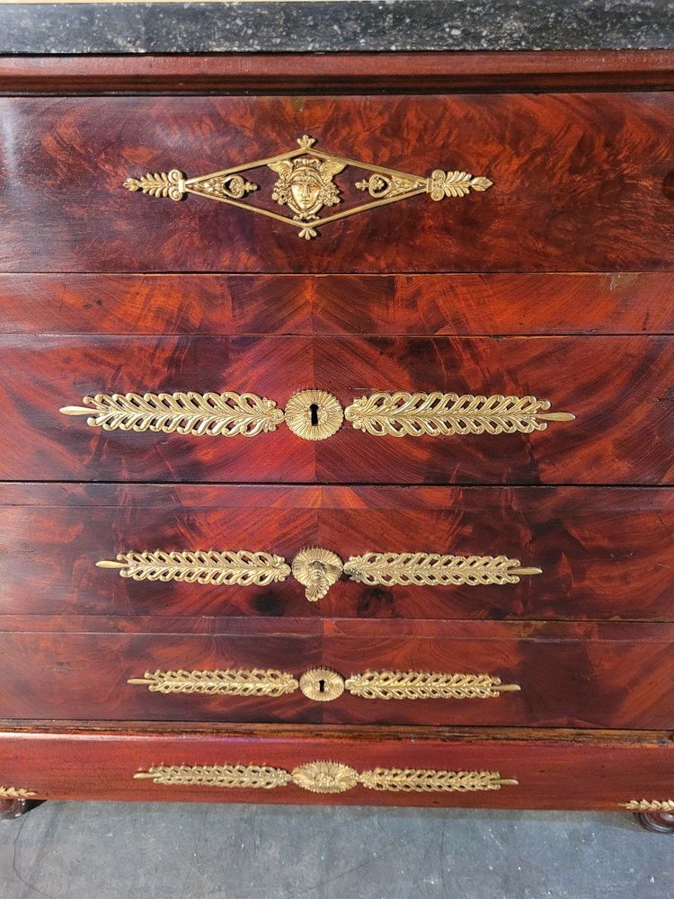 Petite Commode Napoléon III En Acajou