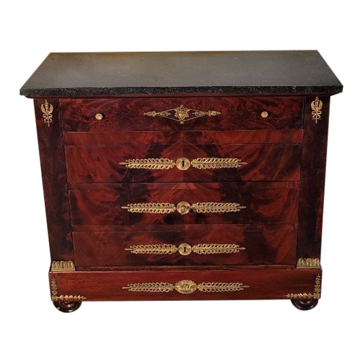Petite Commode Napoléon III En Acajou