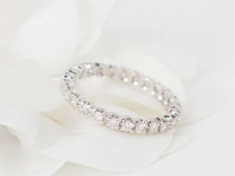 Alliance américaine en or blanc et diamants 1ct 