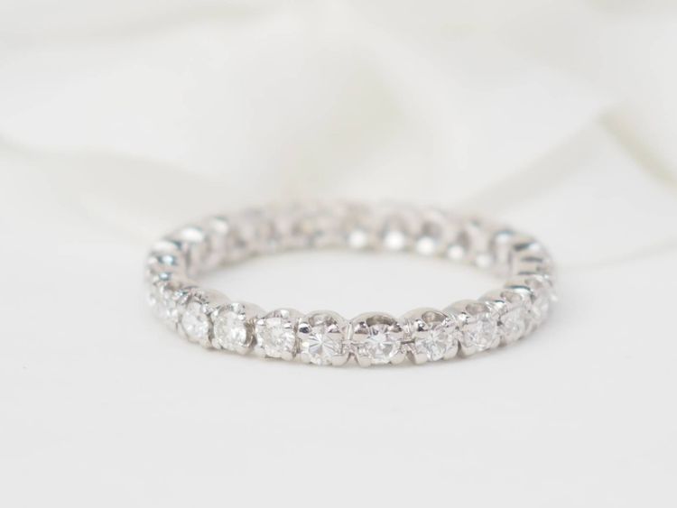 Alliance américaine en or blanc et diamants 1ct 