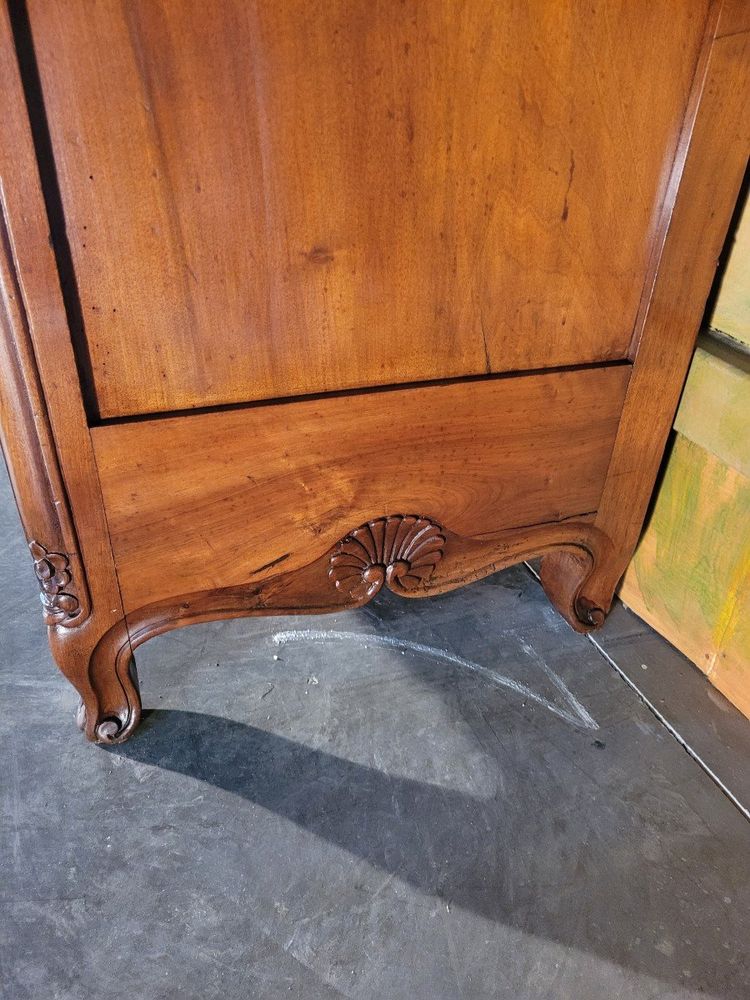 Buffet in legno di noce in stile Art Déco Luigi XV