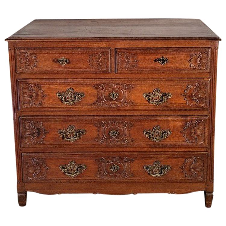 Commode Sculptée En Chêne époque XIX ème Siècle