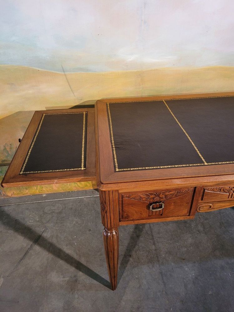 Bureau Et Fauteuil Art Déco En Noyer