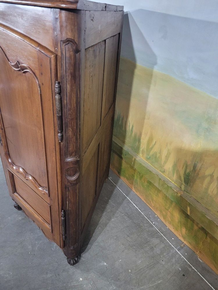 Mobile d'angolo in noce d'epoca Luigi XV