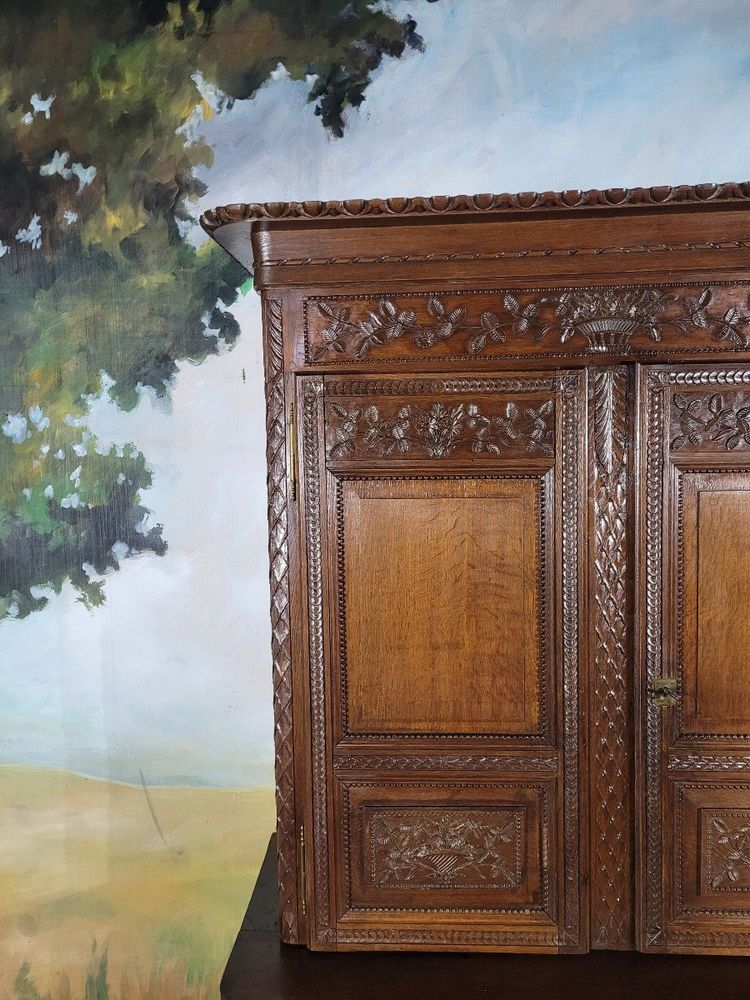 Credenza piccola Normandy a due corpi in rovere