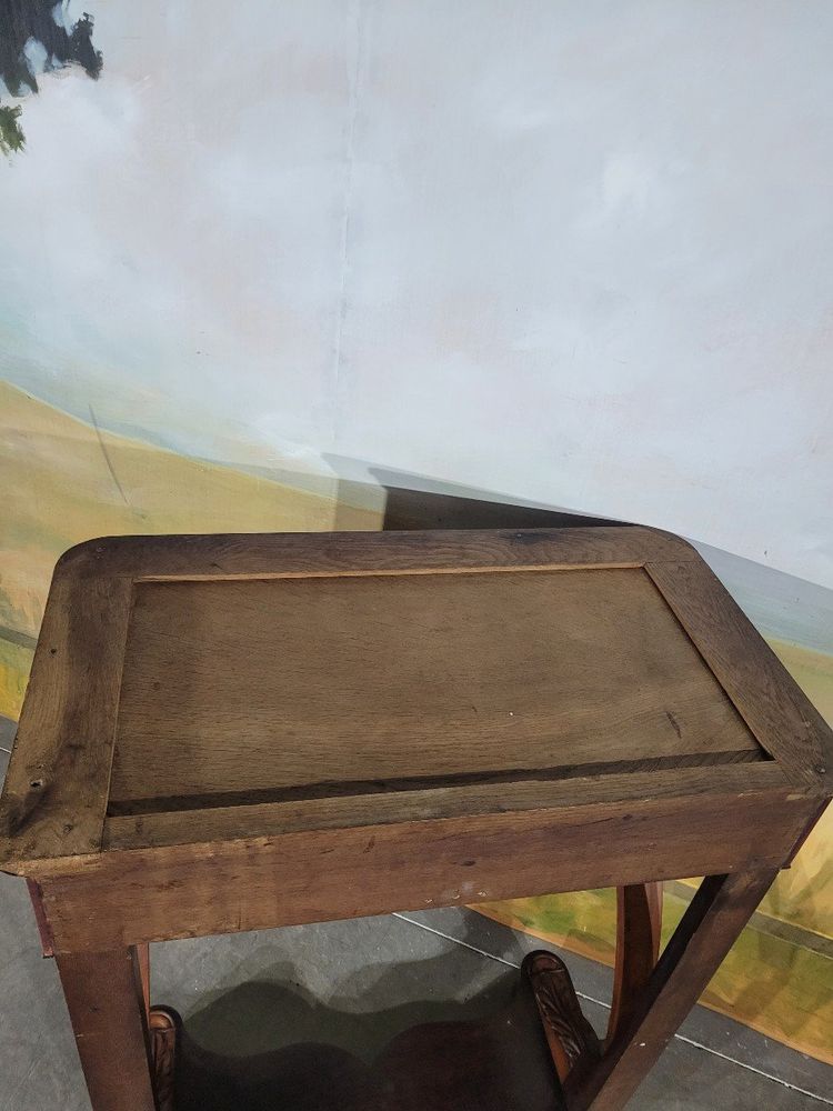 Consolle in mogano del periodo di restauro