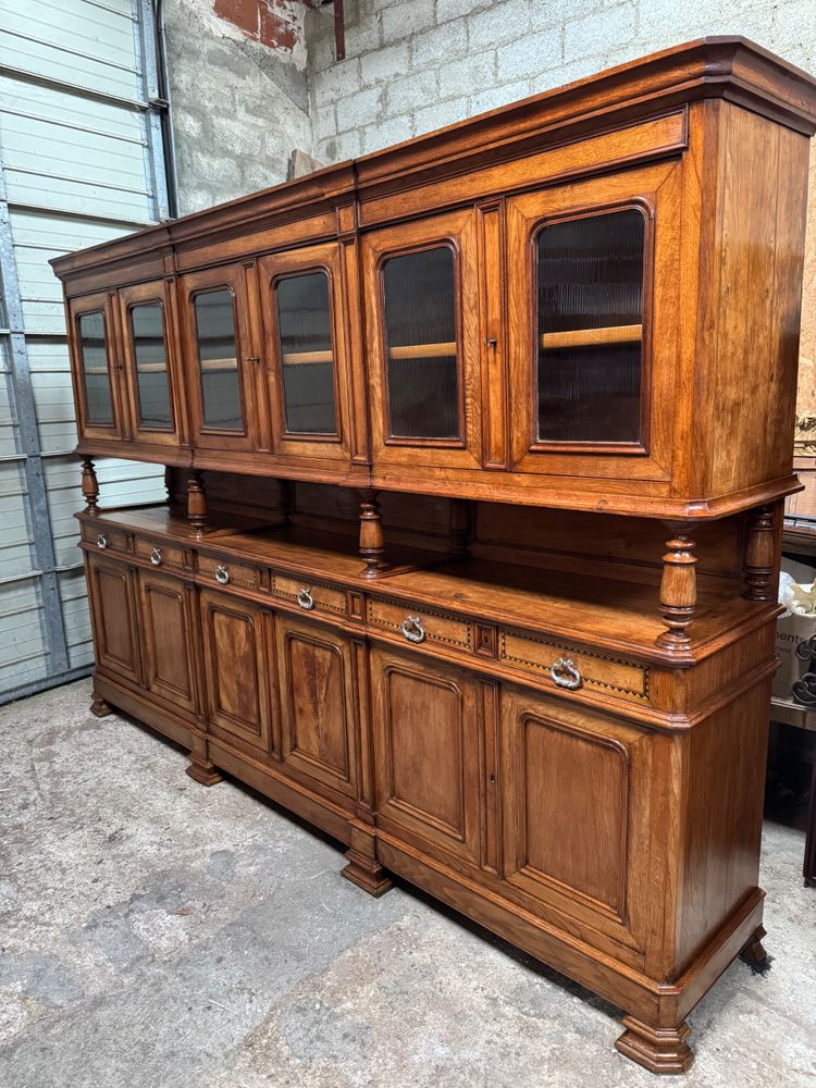 Grand buffet ancien du 19 eme 