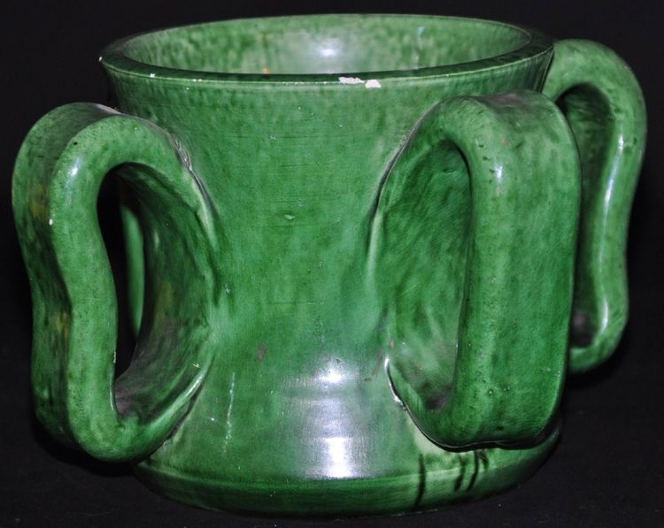 Atelier Madoura Vallauris green ceramic vase with handles signed