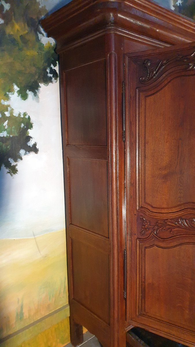 Piccolo armadio in rovere Luigi XV, XVIII secolo
