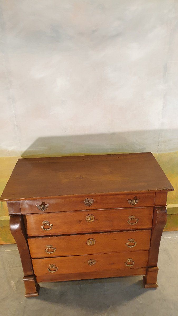 Petite Commode Restauration En Noyer