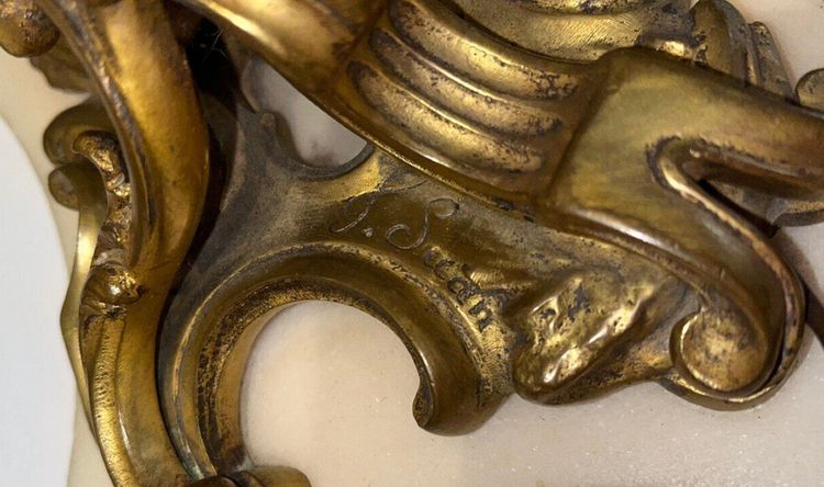 FERVILLE SUAN (1847-1925) Lampe En Bronze Doré Art Nouveau Signée