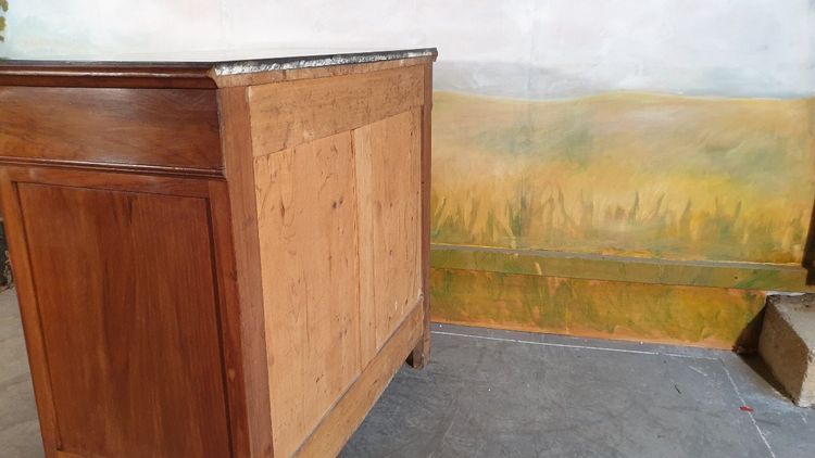 Petite Commode Louis Philippe En Noyer Massif