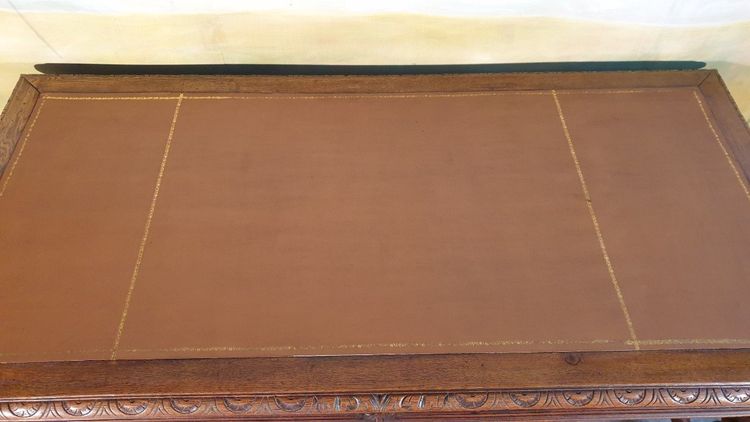 Bureau Style Louis XIII En Chêne