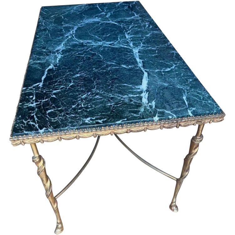 Maison JANSEN  Table Basse, Bronze Et Laiton Doré, Plateau Marbre Vert et Pieds Sabots